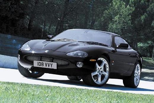 JAGUAR-XK8-Coupe--2002-2004-