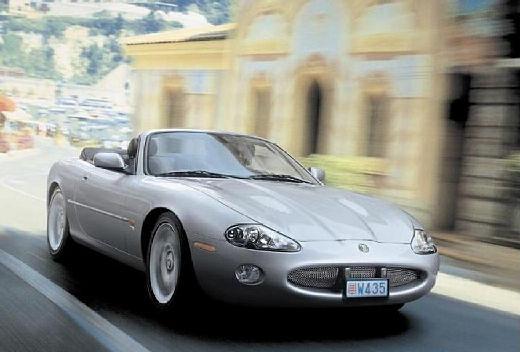JAGUAR-XK8-Cabriolet--2002-2004-