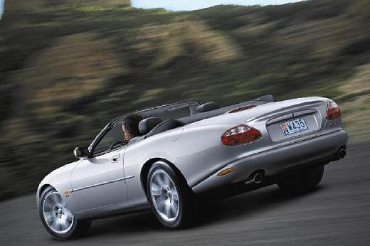 JAGUAR-XK8-Cabriolet--2002-2004-