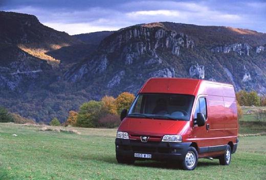PEUGEOT Boxer (2002 - 2006) Boxer HDi 33