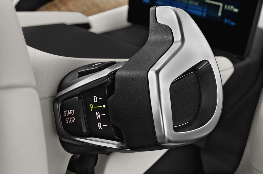 BMW I3 (Baujahr 2014) - 5 Türen Schalthebel