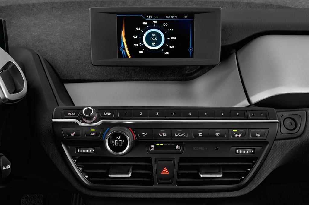 BMW I3 (Baujahr 2017) - 5 Türen Radio und Infotainmentsystem