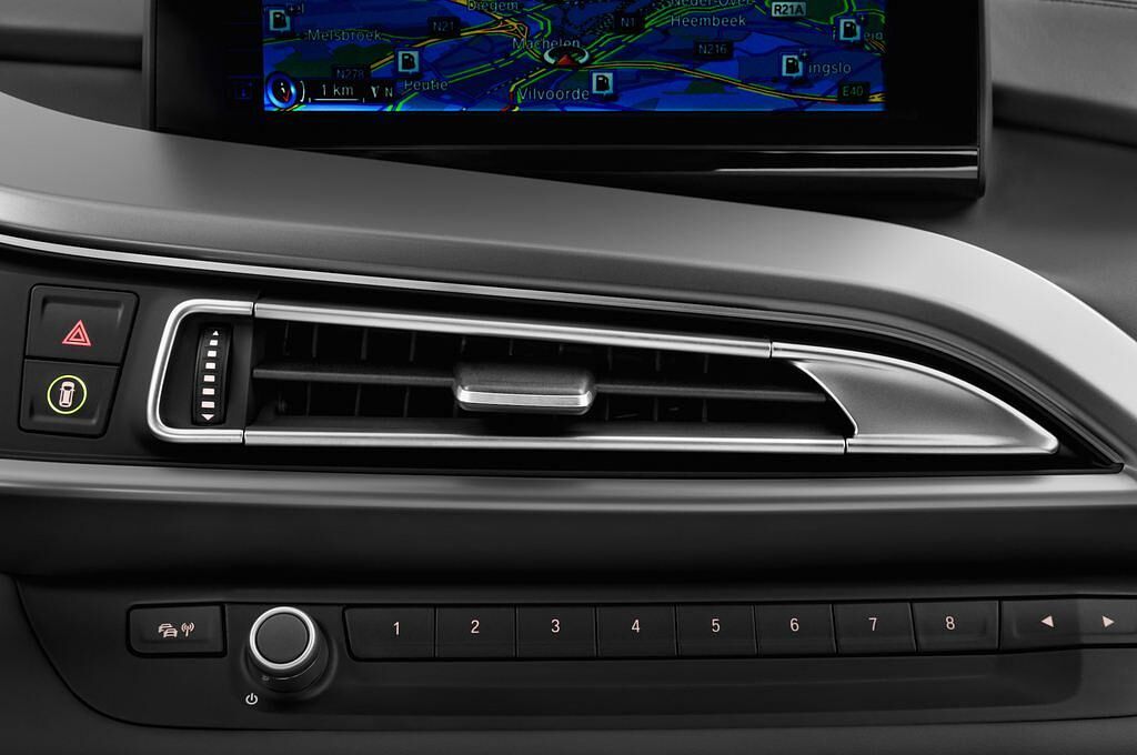 BMW I8 (Baujahr 2015) Pure Impulse 2 Türen Lüftung
