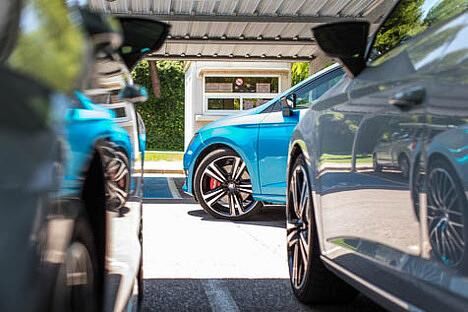 Welchen Seat hätten's denn gern? Schnell sind alle Leon Cupra Modelle.