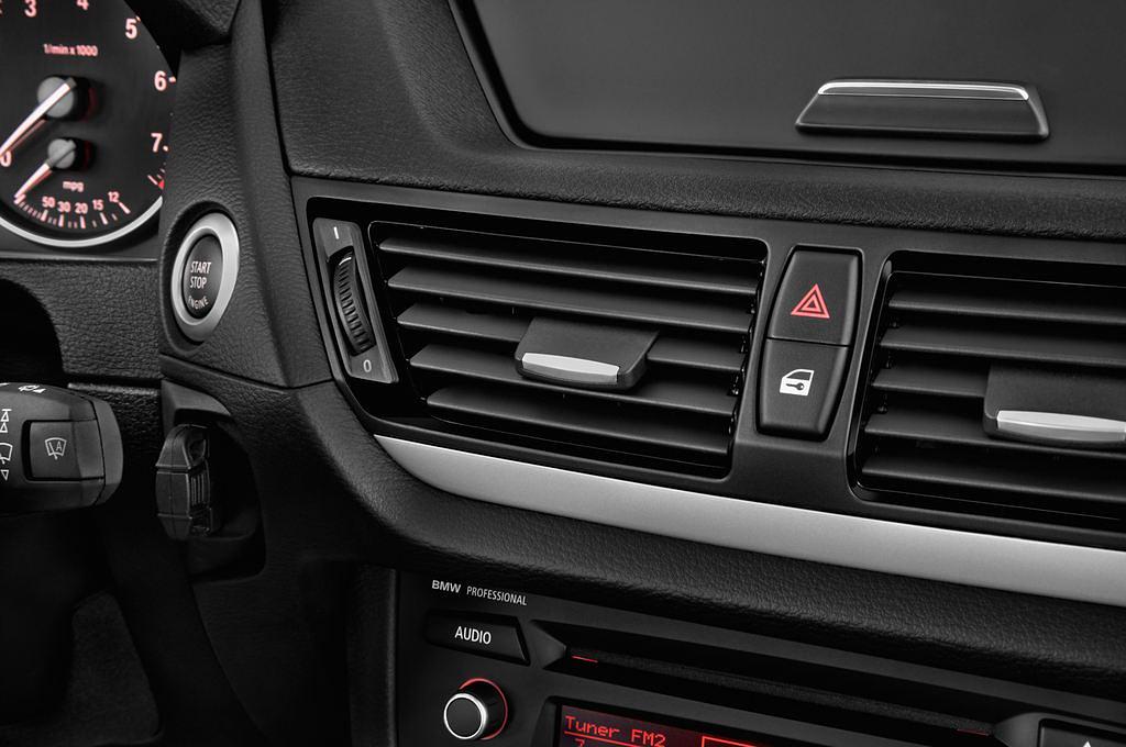 BMW X1 (Baujahr 2013) Sport Line 5 Türen Lüftung