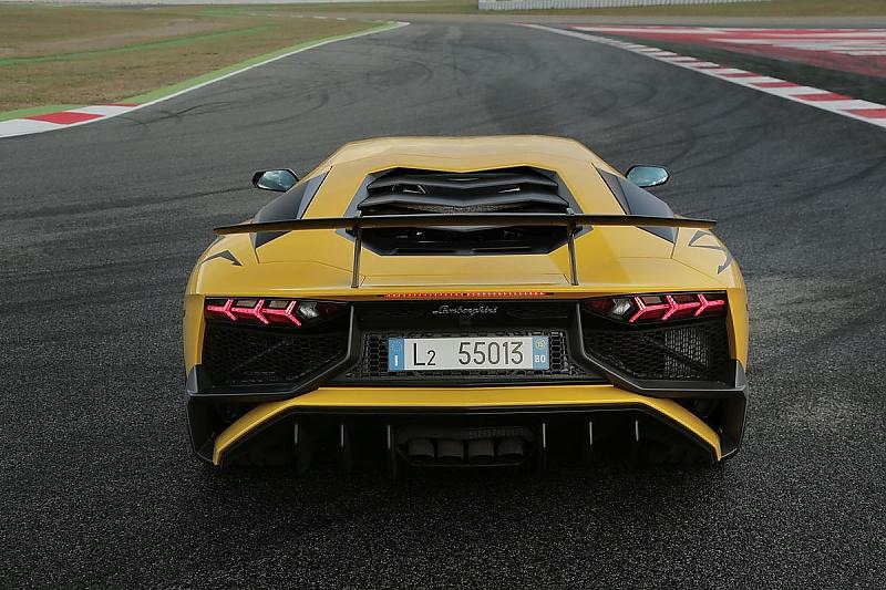Aventador SV 39