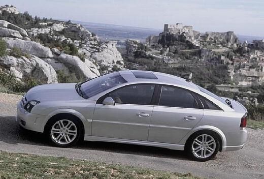 OPEL-Vectra-GTS-3-0-V6-CDTI--2003-2005-
