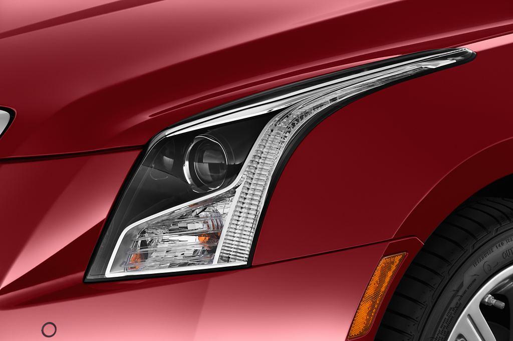 Cadillac ATS (Baujahr 2012) Premium 4 Türen Scheinwerfer