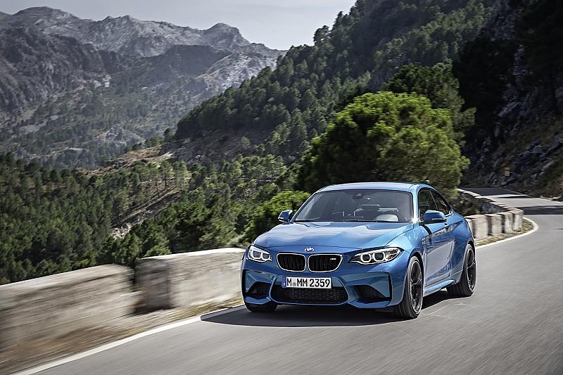 BMW M2 - Dampf in allen Lebenslagen