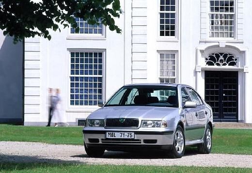 SKODA-Octavia-1-6--1997-2000-