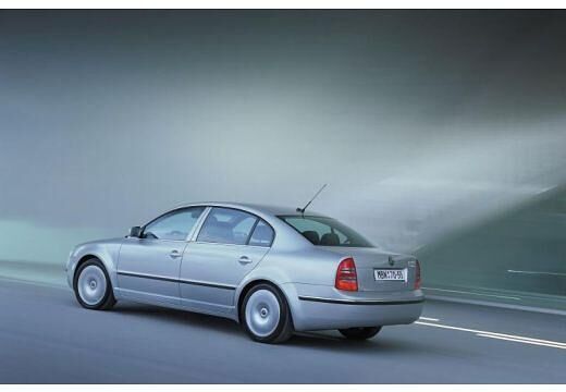 SKODA-Superb-2-0--2002-2006-