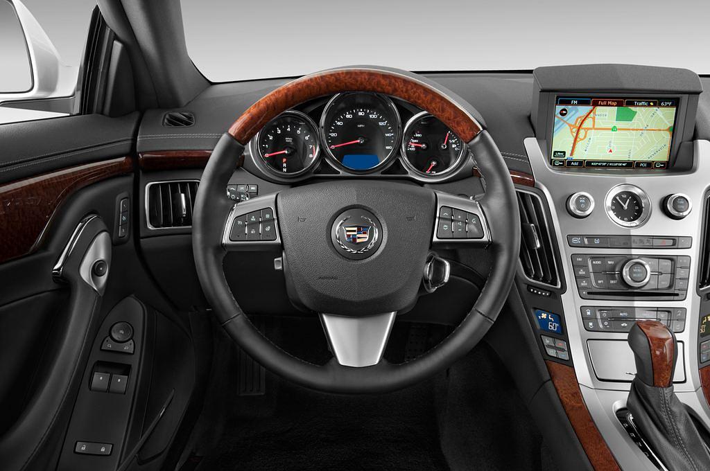 Cadillac CTS (Baujahr 2011) Sport Luxury 2 Türen Lenkrad