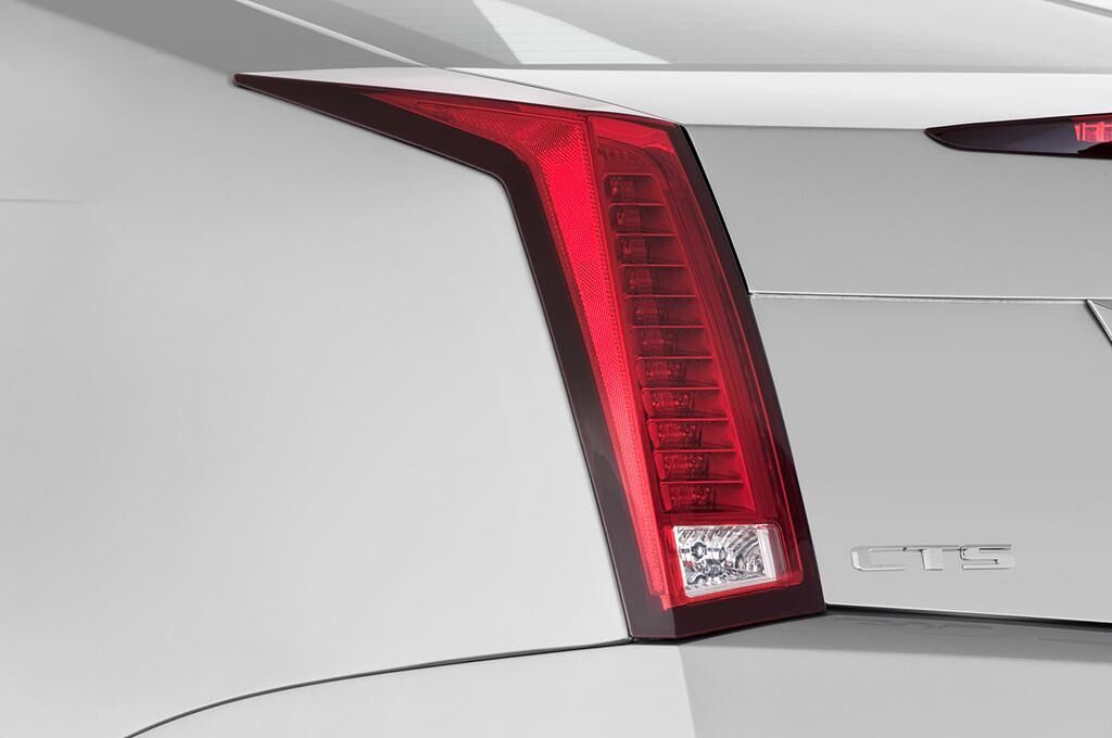Cadillac CTS (Baujahr 2011) Sport Luxury 2 Türen Rücklicht
