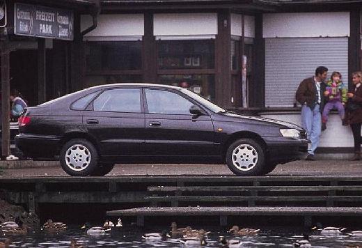 TOYOTA-Carina-Liftback-1-6--1995-1996-
