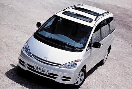 Toyota Previa Van (2000–2003)