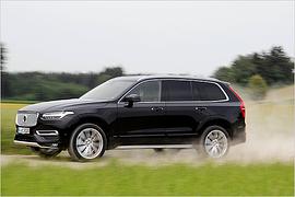 Schwedischer Erzieher-Riese: Der Volvo XC90 T6 AWD im Test mit technischen Daten und Preisen