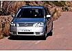 Toyota Avensis Verso (2003–2005)