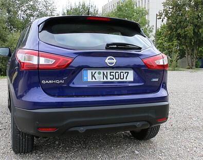 Auch das Heck des Nissan Qashqai wurde moderner gestaltet.