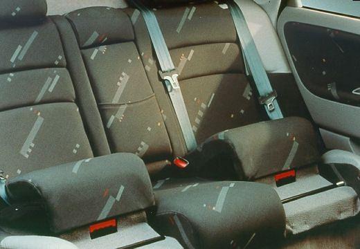 VOLVO-S40-1-8--1996-1999-