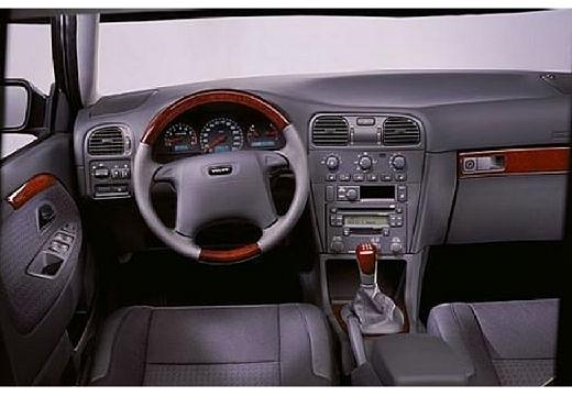 VOLVO-S40-1-6--2000-2002-