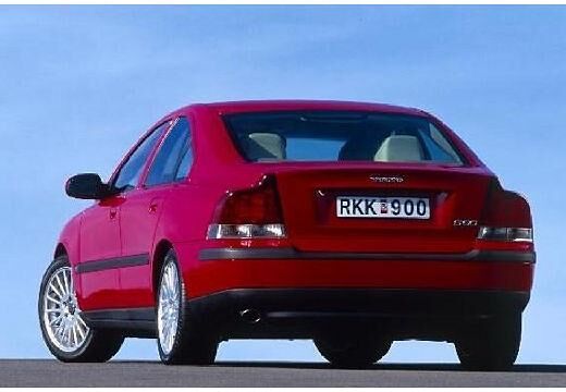 VOLVO-S60-2-4--2000-2004-
