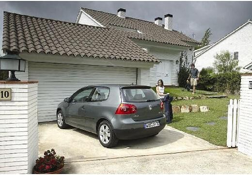 VW-Golf-1-4-FSI--2003-2004-