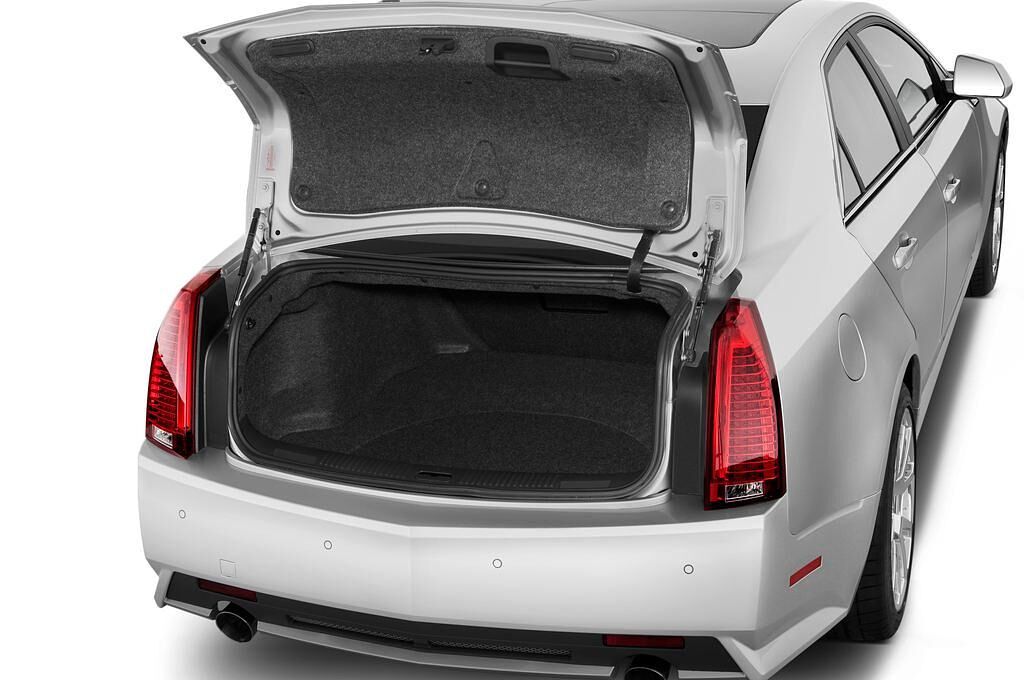 Cadillac CTS (Baujahr 2011) V 4 Türen Kofferraum