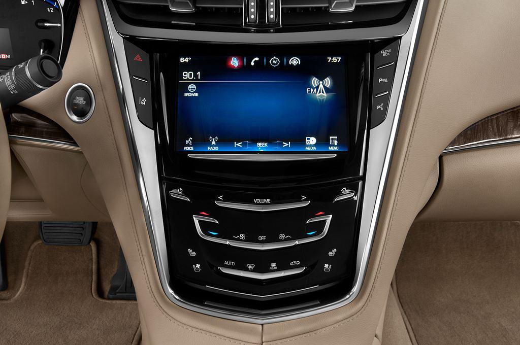 Cadillac CTS (Baujahr 2013) - 4 Türen Radio und Infotainmentsystem