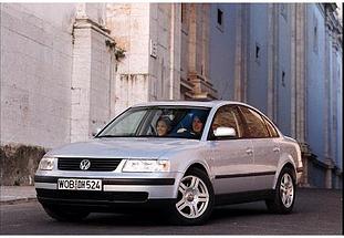 VW Passat Limousine (1996–2005)