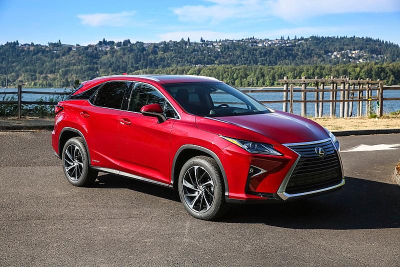 Lexus RX 450h - mit martialischer Front