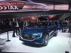 Elektrogefühle auf der IAA 2015 - Das Prinzip Tesla
