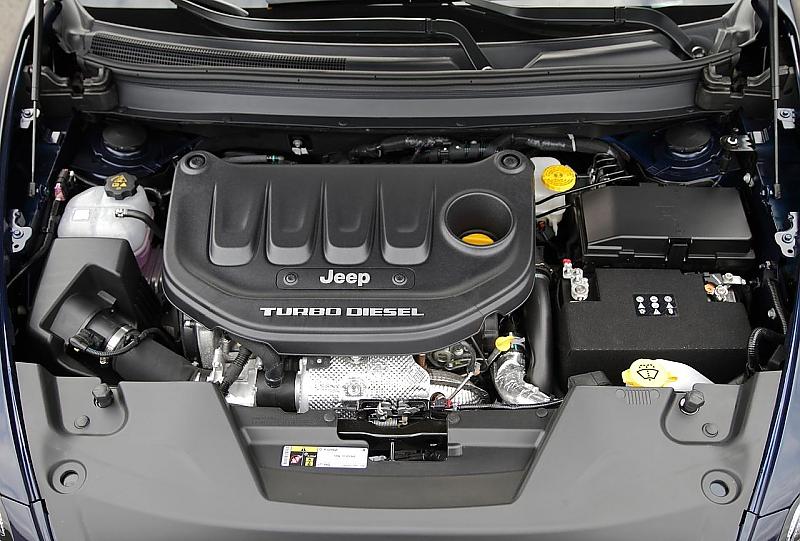 Der neue Diesel wird beim Jeep Cherokee 2.2 MultiJet Limited in zwei Leistungsstufen angeboten