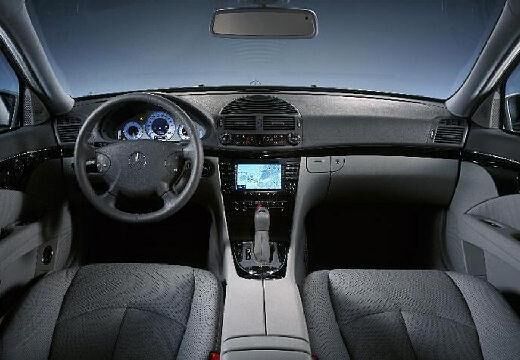 MERCEDES-BENZ-E-240-T-4Matic--2003-2005-