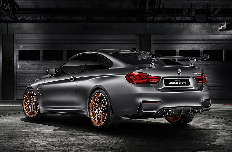 BMW M4 GTS Concept - Dank Wassereinspritzung dürfte er bis zu 500 PS leisten