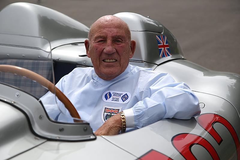 Stirling Moss im Mercedes 300 SLR