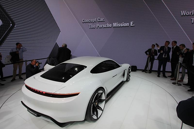 Porsche Mission E