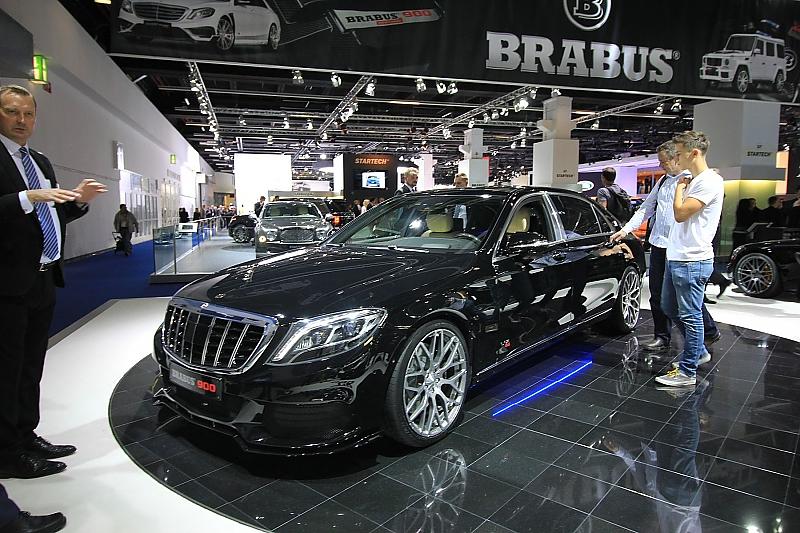 Hat sein echtes Maybach-Gesicht wieder: der Brabus 900 Maybach.