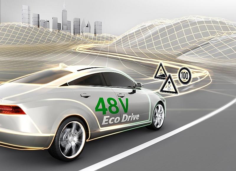 Continental bringt das 48-Volt-Bordnetz in eine kompakte Mittelklasse Limousine