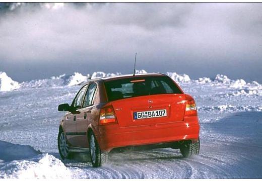 OPEL-Astra-1-6--2003-2004-