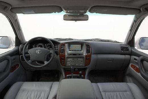 TOYOTA-Land-Cruiser-100--2002-2005-