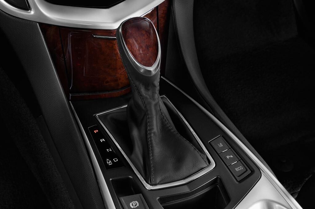 Cadillac SRX (Baujahr 2011) Elegance 5 Türen Schalthebel