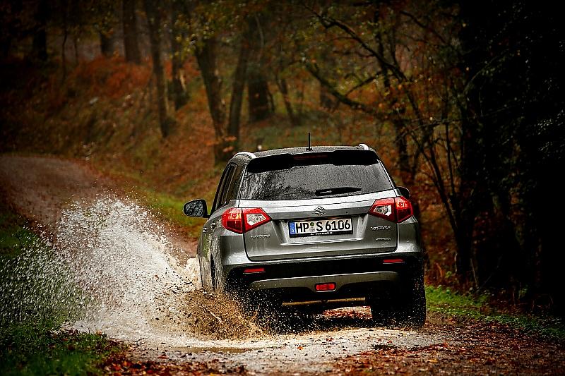 Mit seinem Allgrip Allradantrieb taugt der Suzuki Vitara S zumindest auch für leichtes Gelände