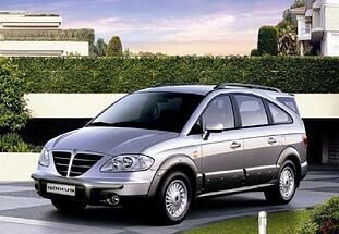 SsangYong Rodius Kombi (2004–2013)