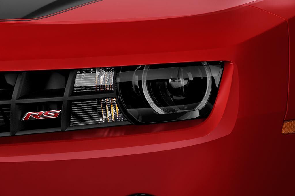 Chevrolet Camaro (Baujahr 2012) - 2 Türen Scheinwerfer
