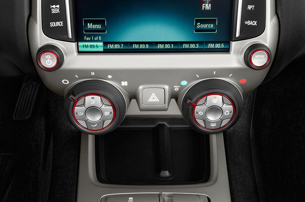 Chevrolet Camaro (Baujahr 2013) - 2 Türen Temperatur und Klimaanlage