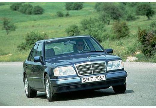 Mercedes-Benz E-Klasse Limousine (1993–1995)