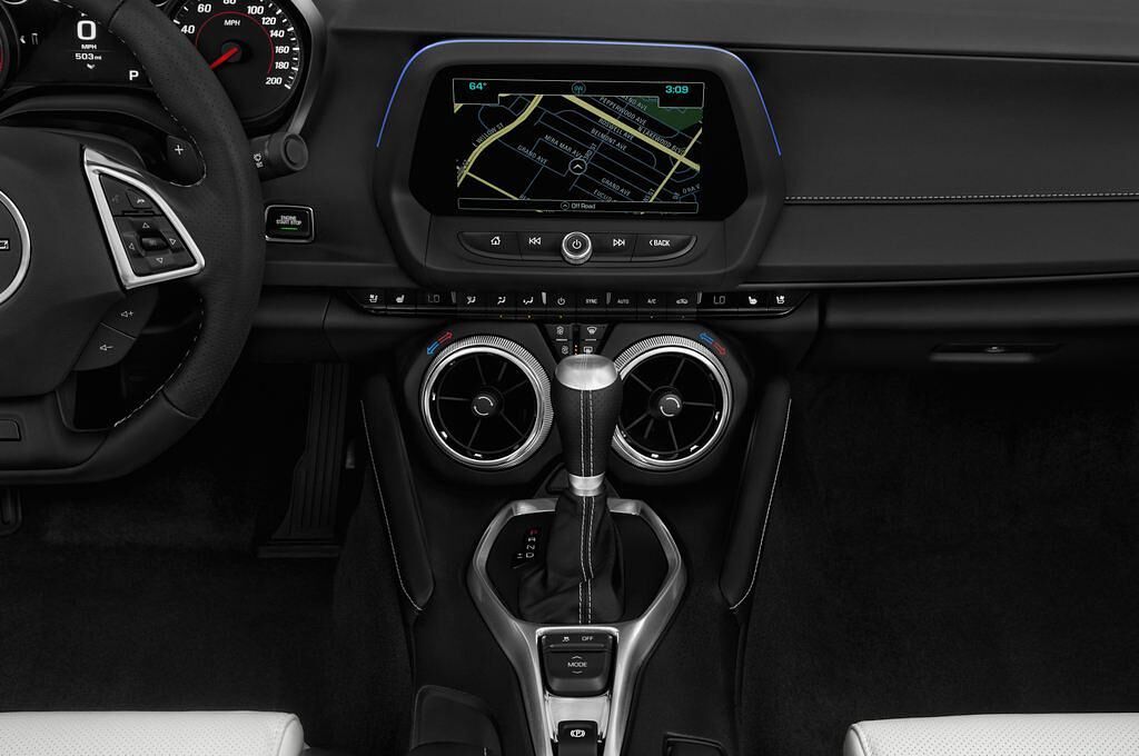 Chevrolet Camaro (Baujahr 2017) - 2 Türen Mittelkonsole