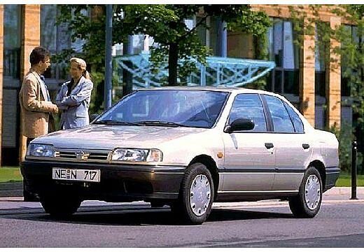 Nissan Sunny Limousine (1990–1996)