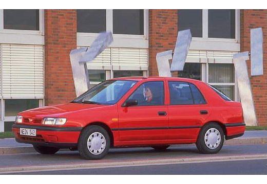 Nissan Sunny Limousine (1990–1996)