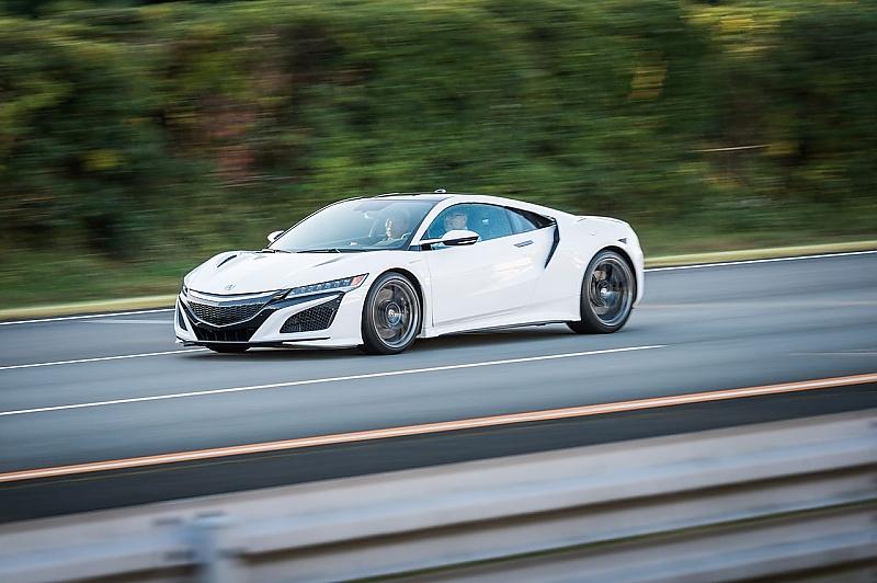 Der Honda NSX kommt vermutlich im Sommer 2016 nach Europa